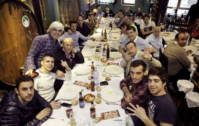 comidapartidodelas12gijon13052014